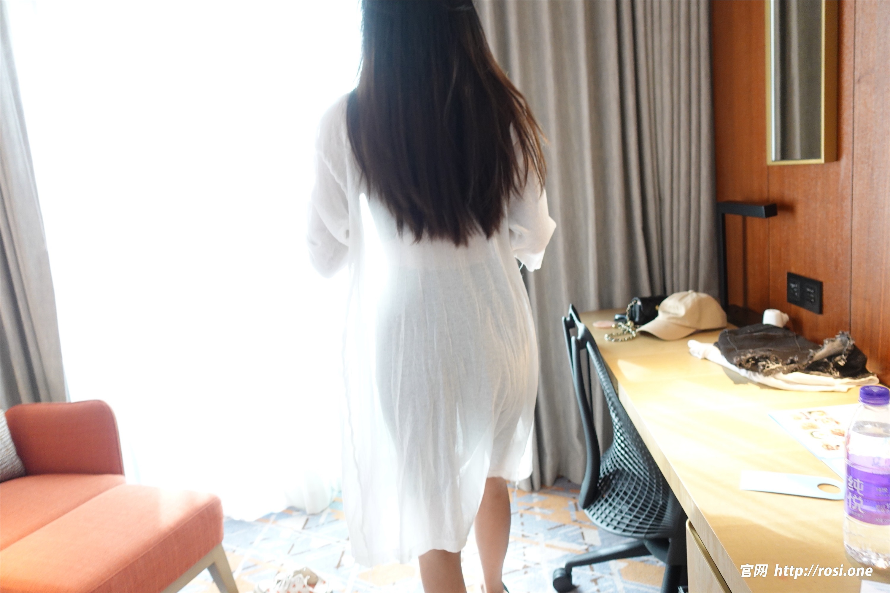 ROSI写真 2023.01.21 NO.4065